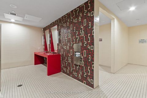Photo 17 at 630 - 2 Eva Road, Etobicoke West Mall, Toronto