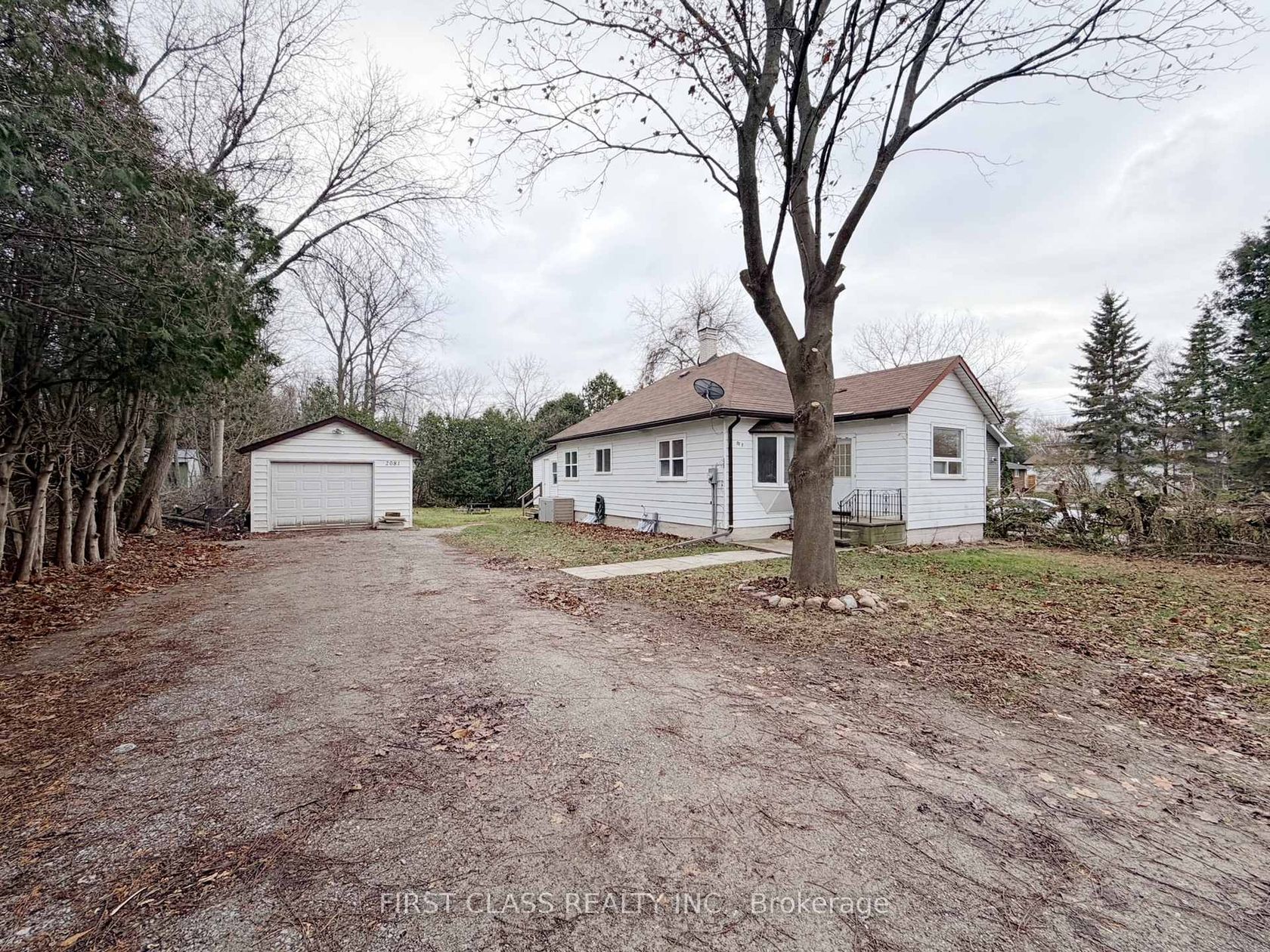 2081 Metro Road N, Sutton & Jackson