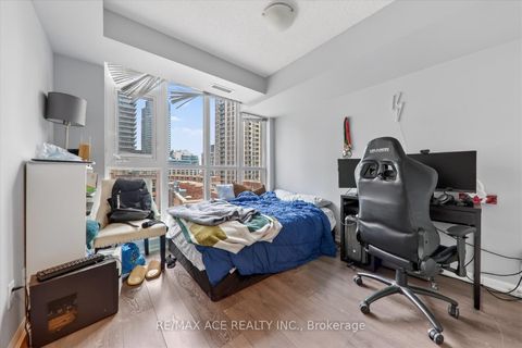 Photo 23 at 706 - 35 Bastion Street, Niagara, Toronto