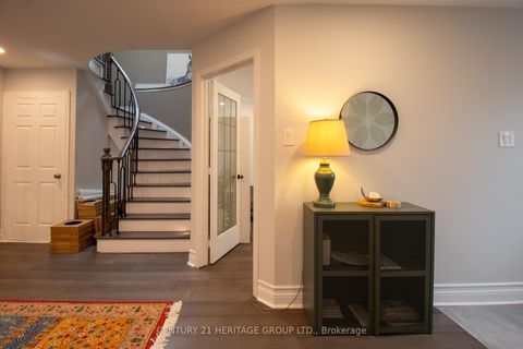 Photo 6 at 27 Charing Crescent, Aurora Highlands, Aurora