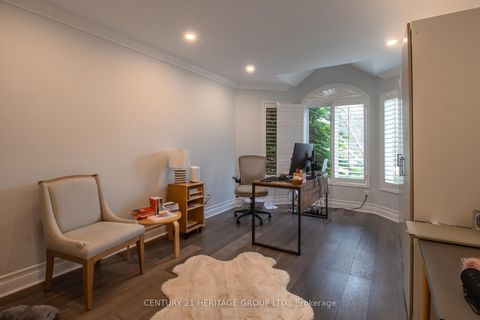 Photo 20 at 27 Charing Crescent, Aurora Highlands, Aurora