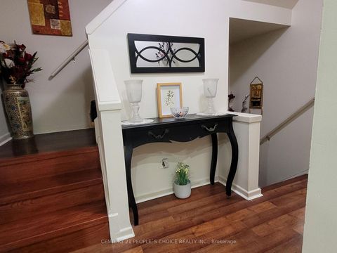 Photo 9 at 96 Trailridge Crescent, Morningside, Toronto