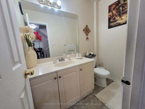 Photo 11 at 96 Trailridge Crescent, Morningside, Toronto