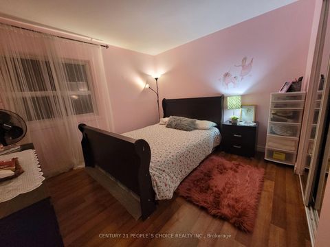 Photo 17 at 96 Trailridge Crescent, Morningside, Toronto
