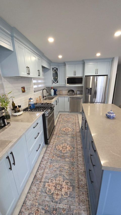 Photo 9 at 783 Oliva Street, West Shore, Pickering