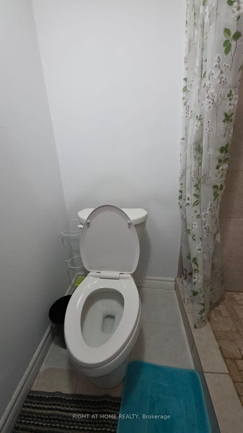 Photo 24 at 783 Oliva Street, West Shore, Pickering