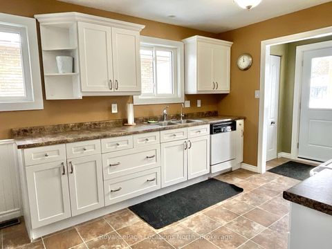 Photo 9 at 248 Eric Street, Stayner, Clearview