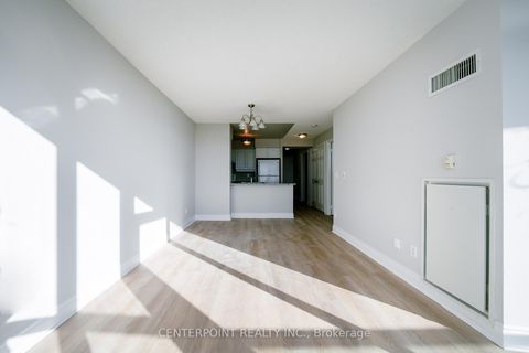Photo 2 at 2409 - 15 Greenview Avenue, Willowdale West, Toronto