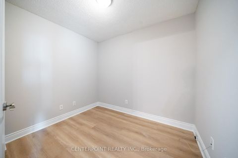 Photo 13 at 2409 - 15 Greenview Avenue, Willowdale West, Toronto