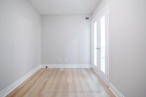 Photo 14 at 2409 - 15 Greenview Avenue, Willowdale West, Toronto