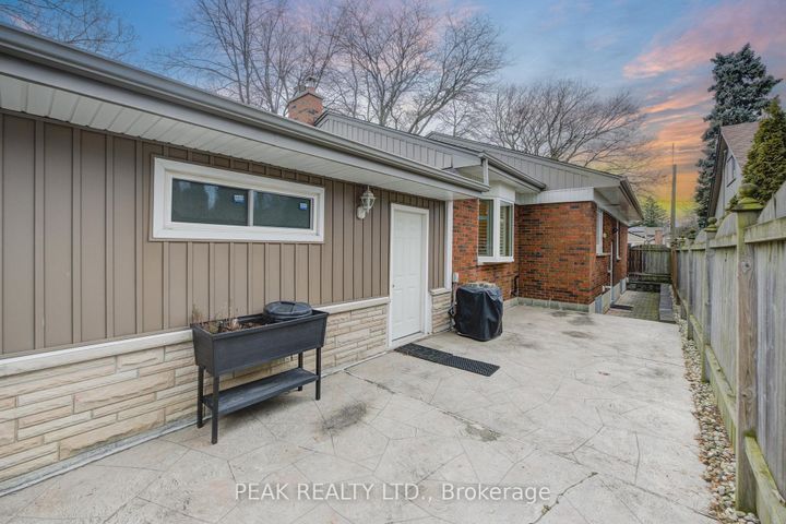 Photo 40 at 50 Edgewood Avenue, Sherwood, Hamilton