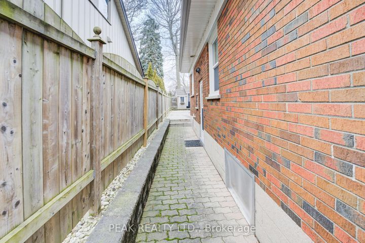 Photo 42 at 50 Edgewood Avenue, Sherwood, Hamilton