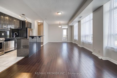 Photo 10 at 614 - 9225 Jane Street, Maple, Vaughan