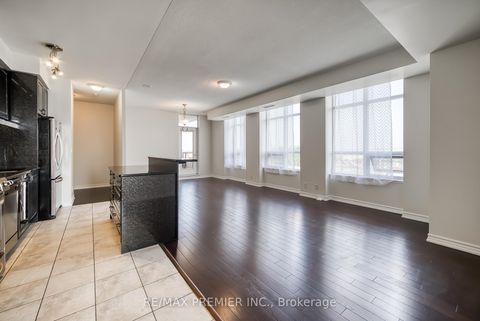 Photo 11 at 614 - 9225 Jane Street, Maple, Vaughan