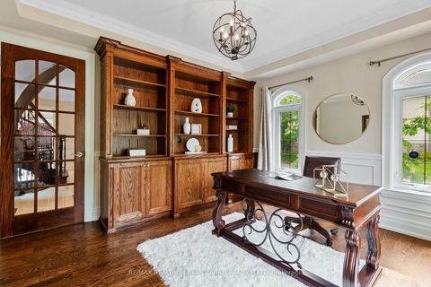 Photo 15 at 221 Elmwood Avenue, Willowdale East, Toronto