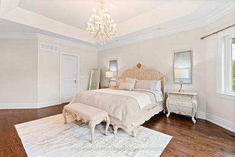 Photo 30 at 221 Elmwood Avenue, Willowdale East, Toronto