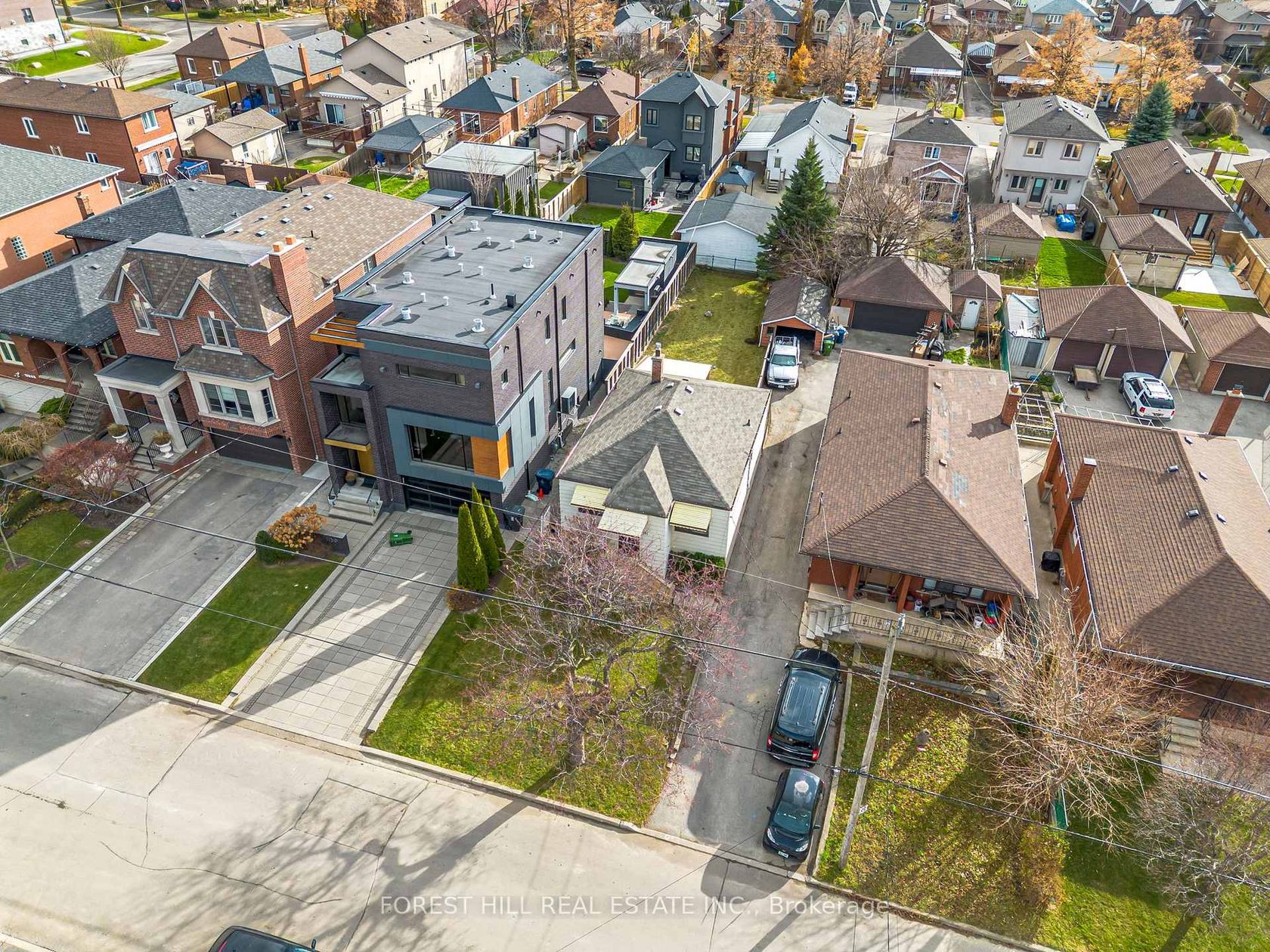 1141 Glengrove Avenue, Glen Park, Toronto 