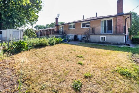 Photo 30 at 28 Pilot Street, West Hill, Toronto