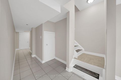 Photo 43 at 47 Thicket Trail, Vellore Village, Vaughan