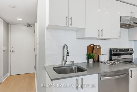 Photo 10 at 1309 - 155 Legion Road N, Mimico, Toronto