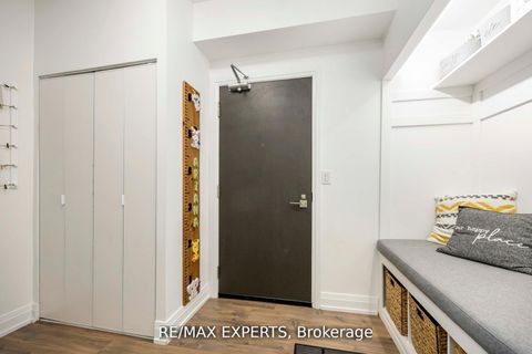 Photo 8 at 801 - 3700 Highway 7, Vaughan Corporate Centre, Vaughan