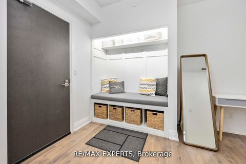 Photo 9 at 801 - 3700 Highway 7, Vaughan Corporate Centre, Vaughan