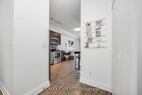 Photo 14 at 801 - 3700 Highway 7, Vaughan Corporate Centre, Vaughan