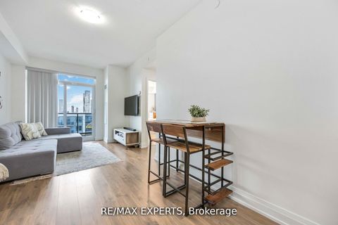 Photo 21 at 801 - 3700 Highway 7, Vaughan Corporate Centre, Vaughan