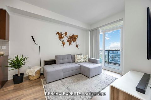 Photo 28 at 801 - 3700 Highway 7, Vaughan Corporate Centre, Vaughan