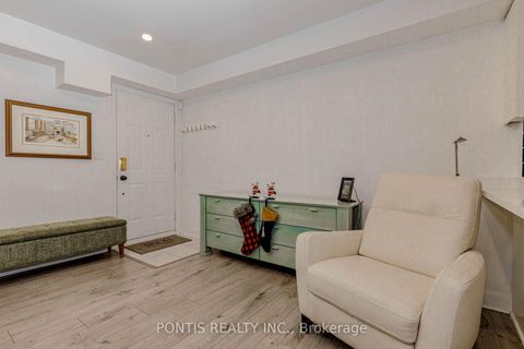 Photo 16 at 144 - 415 JARVIS Street, South St. James Town, Toronto