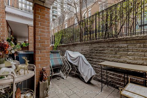 Photo 40 at 144 - 415 JARVIS Street, South St. James Town, Toronto