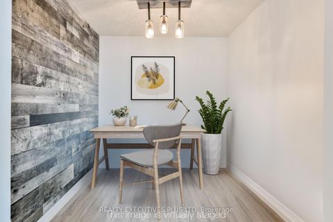 Photo 10 at 2703 - 381 Front Street W, Waterfront Communities C1, Toronto