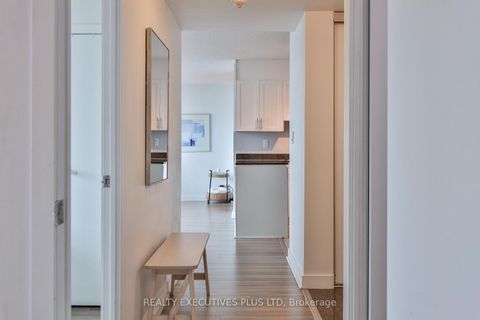 Photo 18 at 2703 - 381 Front Street W, Waterfront Communities C1, Toronto