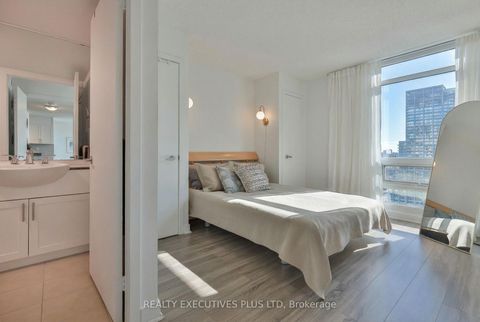 Photo 22 at 2703 - 381 Front Street W, Waterfront Communities C1, Toronto