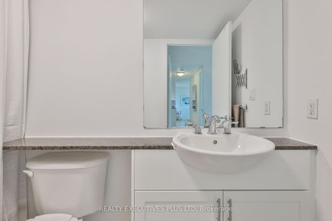 Photo 23 at 2703 - 381 Front Street W, Waterfront Communities C1, Toronto