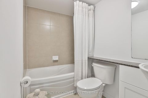 Photo 24 at 2703 - 381 Front Street W, Waterfront Communities C1, Toronto