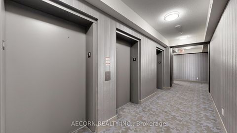 Photo 4 at 1111B - 9600 Yonge Street, North Richvale, Richmond Hill