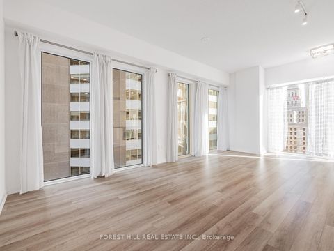 Photo 11 at 1104 - 238 Simcoe Street, Chinatown, Toronto