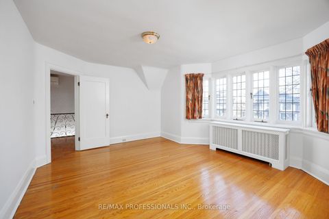 Photo 32 at 50 Wendover Road, Kingsway South, Toronto