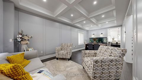 Photo 2 at 395 Vellore Avenue, Vellore Village, Vaughan