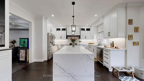 Photo 8 at 395 Vellore Avenue, Vellore Village, Vaughan