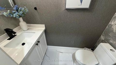 Photo 11 at 395 Vellore Avenue, Vellore Village, Vaughan