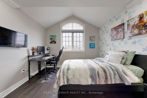 Photo 21 at 395 Vellore Avenue, Vellore Village, Vaughan