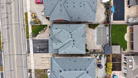 Photo 37 at 395 Vellore Avenue, Vellore Village, Vaughan