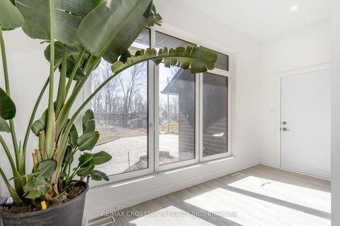 Photo 17 at 178 Moores Beach Road, Virginia, Georgina