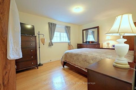 Photo 10 at 9 Guiness Avenue, Clairville, Toronto