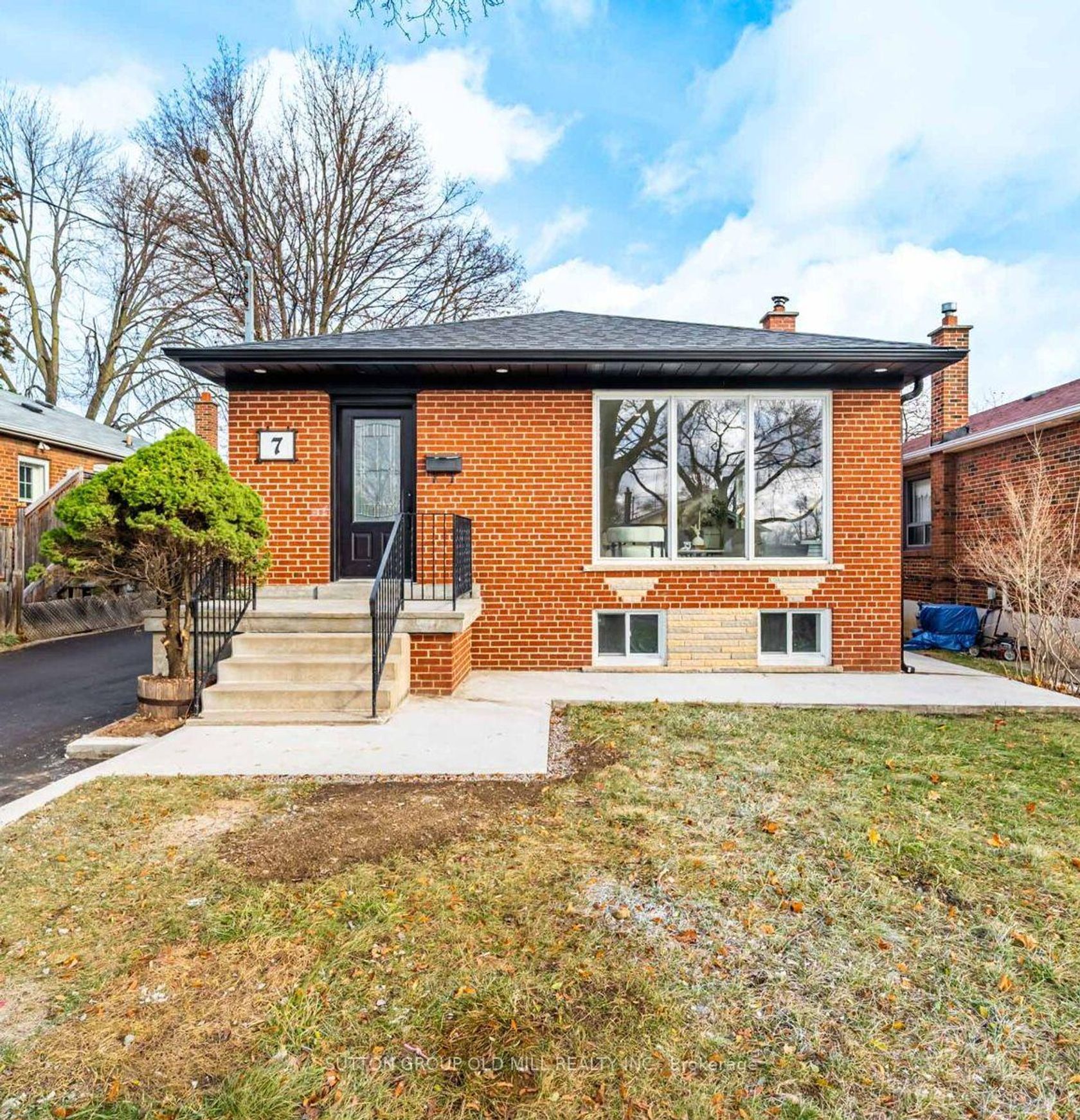 7 Heatherglen Road, Clairville, Toronto 