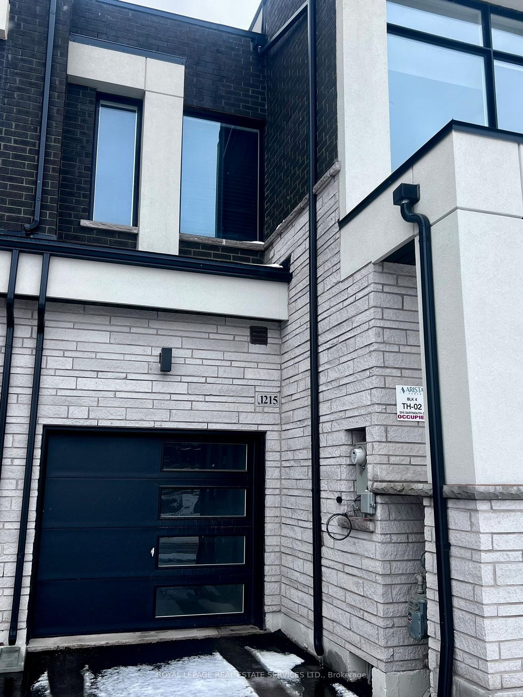 1215 Dartmouth Crescent, JM Joshua Meadows, Oakville 