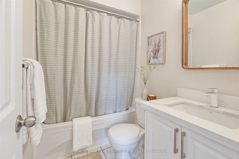 Photo 14 at 113 - 40 Merchant Lane, Dufferin Grove, Toronto