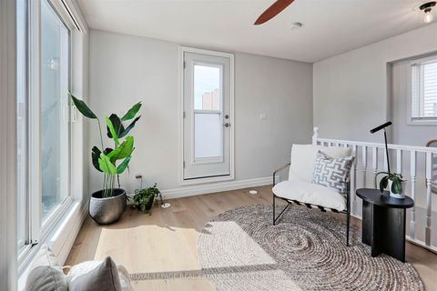 Photo 21 at 113 - 40 Merchant Lane, Dufferin Grove, Toronto